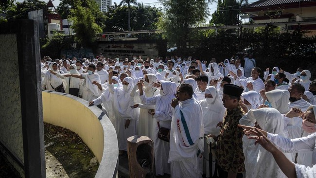 FOTO: Manasik Sebelum Berangkat Haji Perdana Era Pandemi Covid