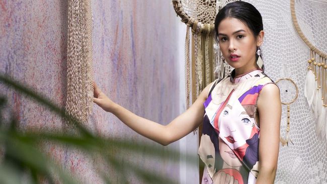 Setelah menikah dengan Maudy Ayunda, Jesse Choi kebanjiran pujian netizen hingga namanya jadi trending topic di media sosial.