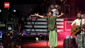 VIDEO: Merah Putih di Allo Fest Bersama Fourtwnty