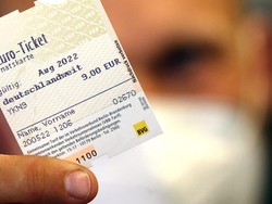 Jerman Keluarkan Tiket Perjalanan Tanpa Batas Selama Sebulan