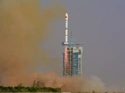 China Luncurkan Satelit Internet Pertamanya