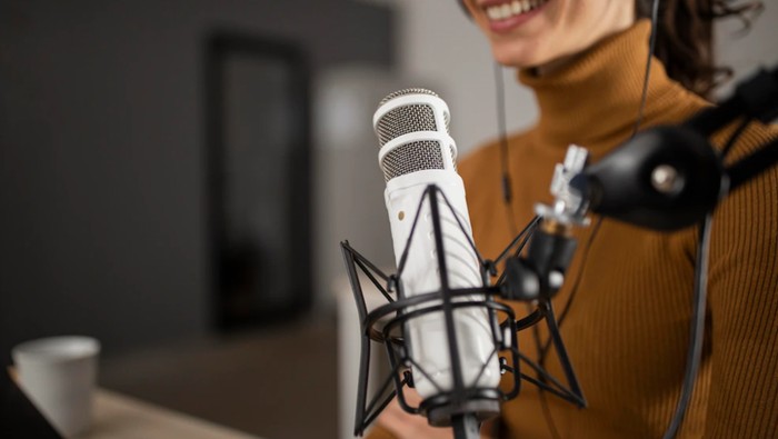 Ramai Tolak Gofar Hilman, Netizen Ungkit Soal Nadya Julia Berhenti Jadi Penyiar di Prambors Karena Lingkungan Toxic