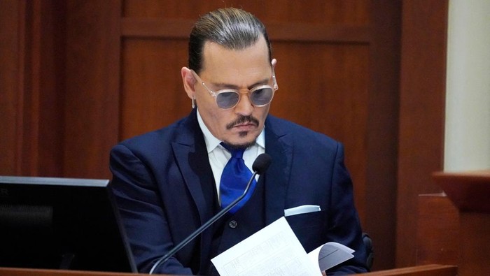Menang Gugatan, Ini 8 Selebriti yang Mendukung Johnny Depp Selama Persidangan Lawan Amber Heard Menang Gugatan, Ini 8 Selebriti yang Mendukung Johnny Depp Selama Persidangan Lawan Amber Heard