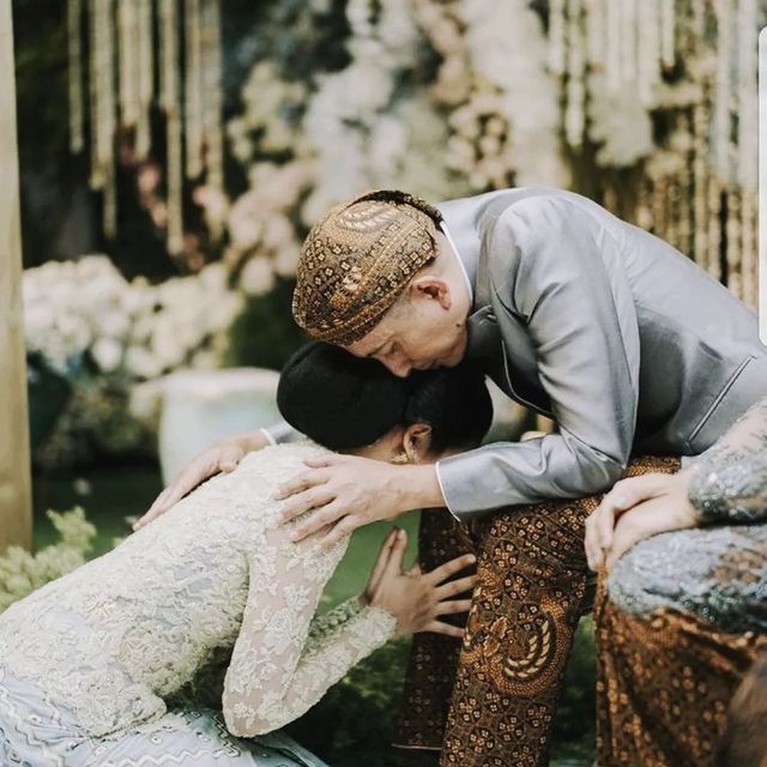 Maudy Ayunda Maudy Ayunda