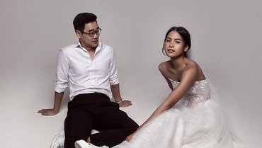 img-title Kecup Mesra Maudy Ayunda, Unggahan Perdana Jesse Choi Sukses Bikin Baper