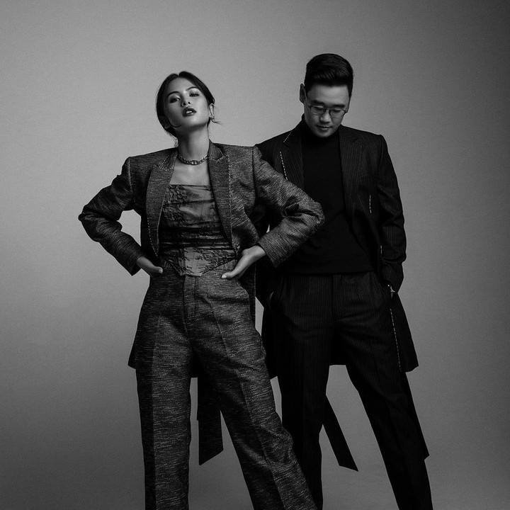 <p>Suami Maudy bernama Jesse Choi, pria berdarah Korea Selatan yang dibesarkan di Amerika Serikat. Keduanya pernah menyimpan kenangan ketika menjalani pendidikan di Stanford University. (Foto: Instagram @maudyayunda)<br /><br /><br /></p>