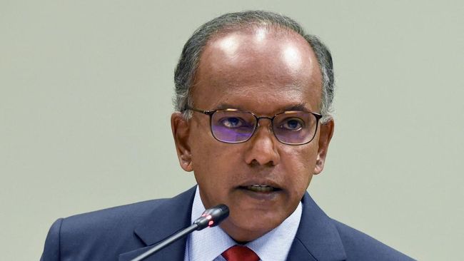 Singapura: Kami Tak Akan Biarkan Orang Macam UAS Raih Pengikut di Sini Singapura menegaskan tak akan membiarkan orang-orang seperti Ustaz Abdul Somad Batubara (UAS) mendapatkan pengikut di negara itu.