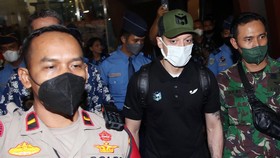 Ozil Terkesan Sarapan Tahu dan Tempe di Indonesia