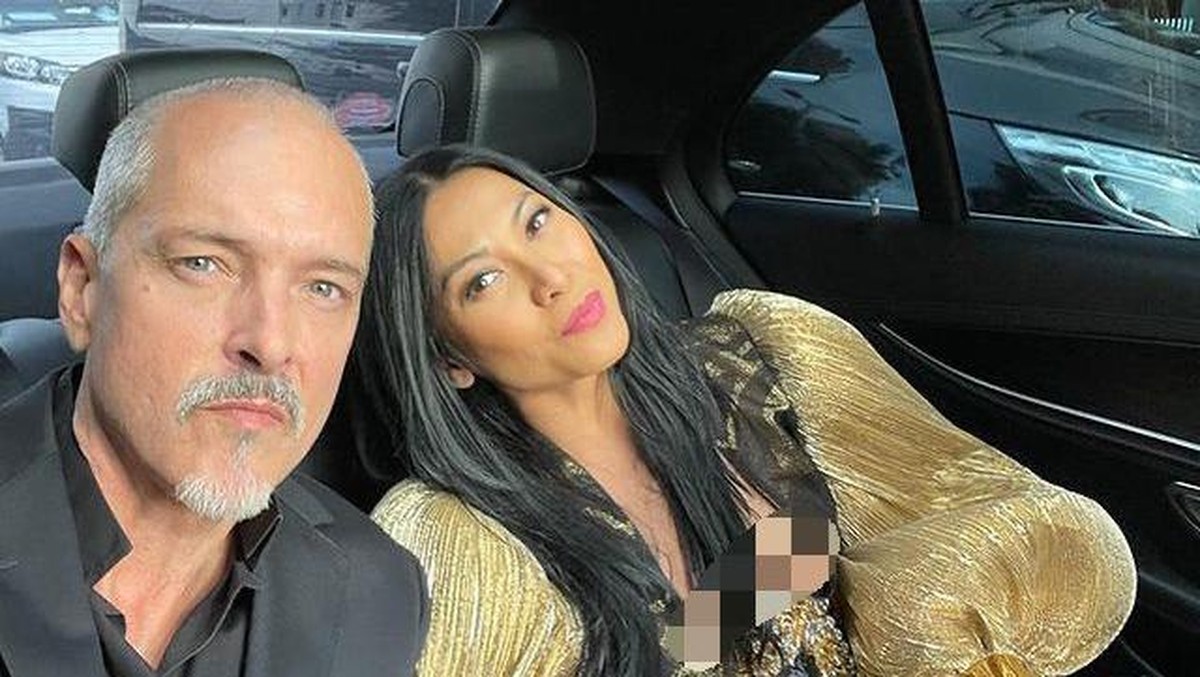 Penampilan Anggun C Sasmi Hadiri Pemutaran Film Top Gun&colon; Maverick