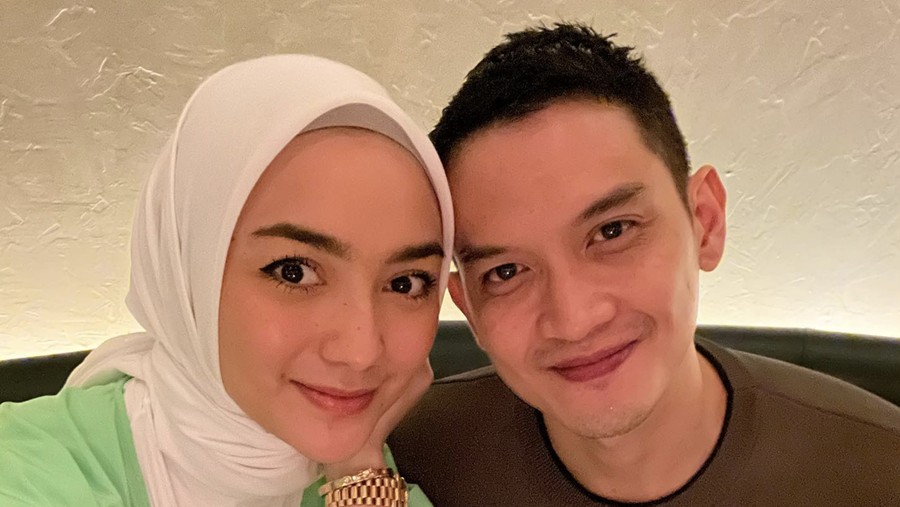 Rezky Adhitya dan Citra Kirana Mesra Saat Makan Bareng, 10 Momen Ini Buktinya