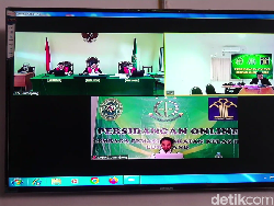 Hadfana Penendang Sesajen Semeru Dituntut Lebih Ringan dari Dakwaan