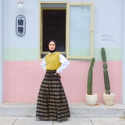 Tampil Lebih Stylish Memakai Kemeja Putih ala Para Selebriti Berikut