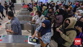 Positif Covid di RI Tambah 1.830, Kasus Aktif 17.226 Orang