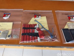 Wujud Asli Bom yang Dibawa Pria Peneror Bank di Majalengka