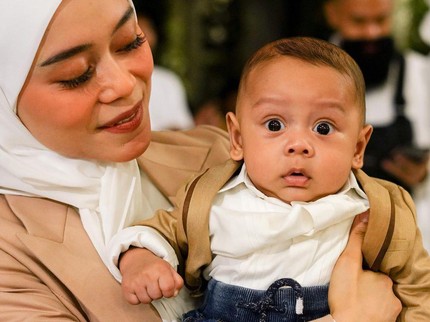 7 Potret Keren Al Fatih Anak Lesti Kejora dan Rizky Billar Selalu Jadi Sorotan