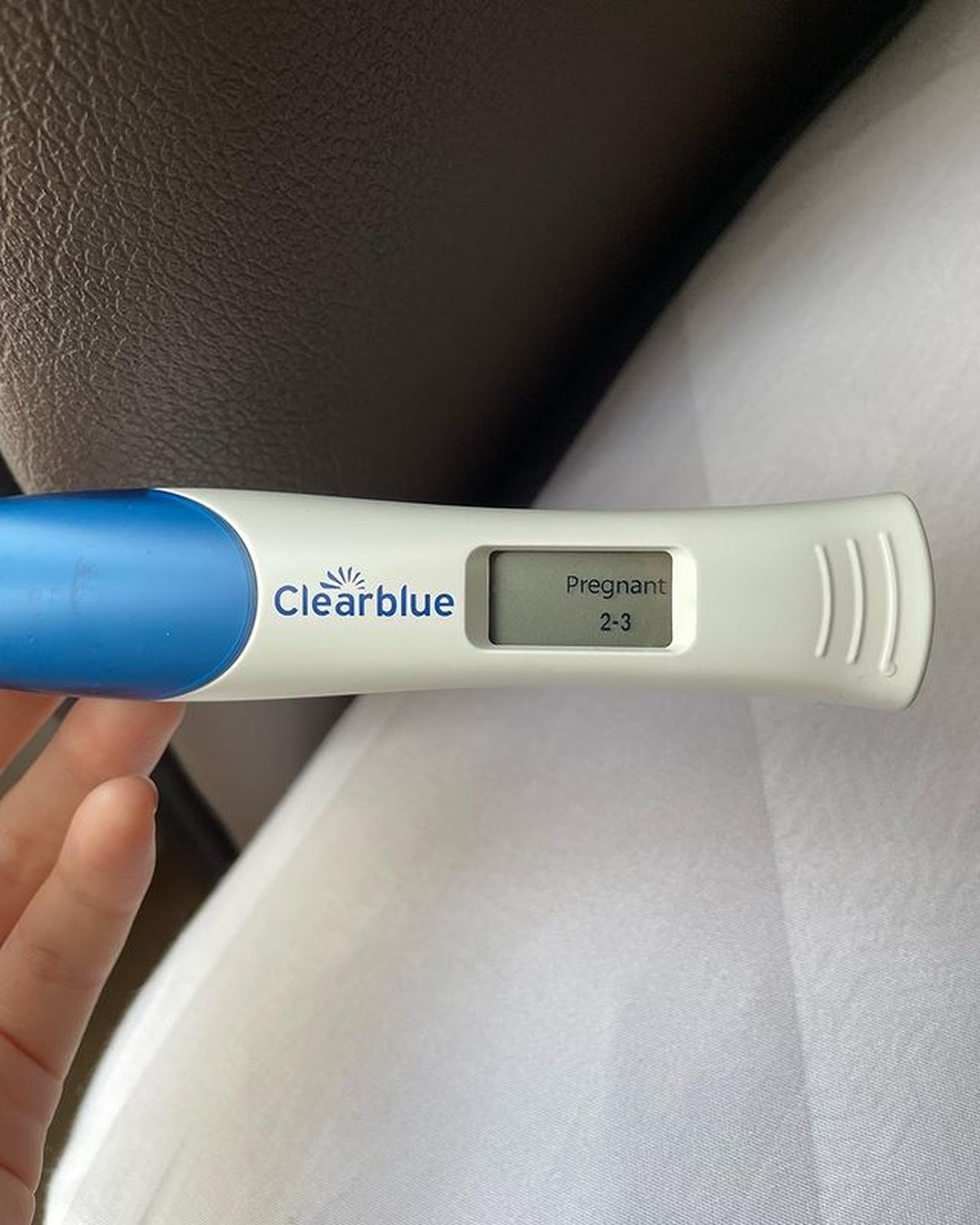 Alvin Faiz dan Henny Rahman