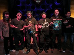 Gandeng Roy Jeconiah di Bali-Lawang Pitu Hadir dengan Genre Metal