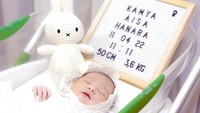 <p>Kamya lahir pada jam cantik lho Bunda. Tepat pukul 11.11 WIB tanggal 11 di RSIA Bina Medika Bintaro. (Foto: Instagram @fitrop)</p>