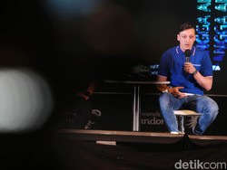 Selamat Ramadan dari Mesut Ozil dan Sederet Pesepakbola Dunia