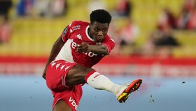 Madrid Kalahkan Liverpool dalam Perebutan Gelandang Tchouameni