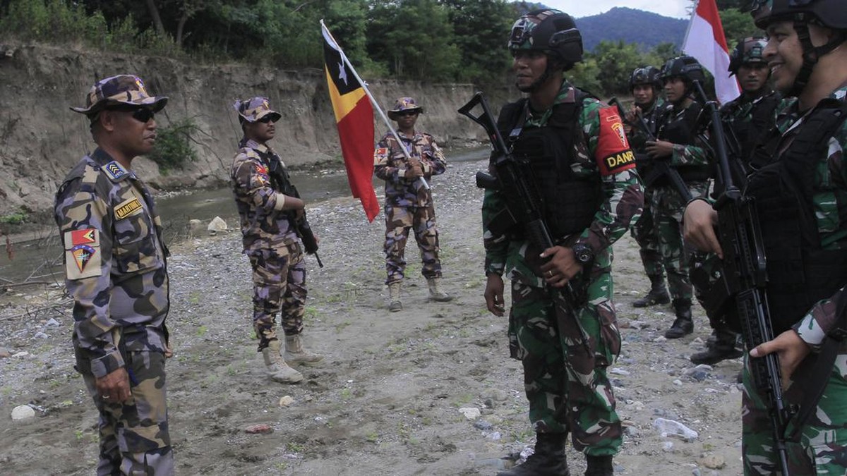 FOTO: Kiprah Patroli Bersama Para Penjaga Perbatasan RI-Timor Leste