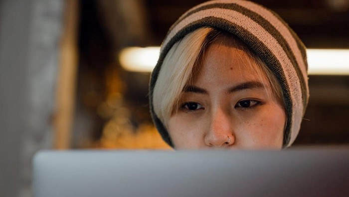 Sama Sekali Nggak Keren, Pakar Ingatkan Kebiasaan Begadang Adalah Awal dari Segala Penyakit! Jantung dan Stroke Salah Satunya