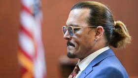 Amendemen Pertama dan Menimbang Peluang Juri Memihak Johnny Depp