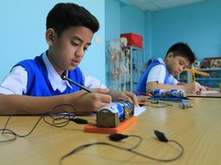 Melihat Dampak Digratiskannya SD-SMP bagi Sekolah Swasta Menurut Pakar