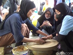 Wisata Edukasi Sentra Keramik Plered Purwakarta Aktif Lagi