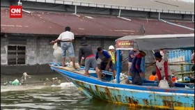 VIDEO: Penutupan Tanggul Jebol Di Tanjung Mas Rampung Hari Ini