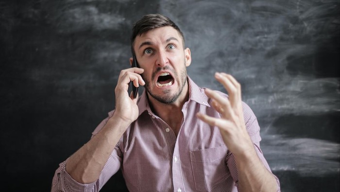 3 Zodiak Paling Dominan yang Selalu Ingin Jadi 'Bang Jago' di Antara yang Lain