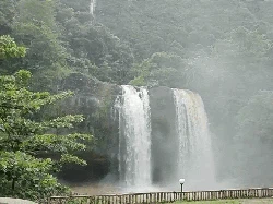 Pertahankan Status Geopark Ciletuh, Asesor UNESCO Sambangi Curug Sodong