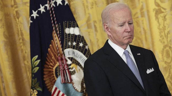 Presiden Amerika Serikat, Joe Biden, mengungkapkan kecemasannya atas keputusan China memperpanjang latihan militer di sekitar Taiwan pada Senin (8/8).