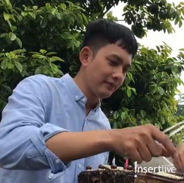 Ajak Kekasih ke Jenjang Serius, Kiki Farrel Penuhi Keinginan Mama Dahlia?