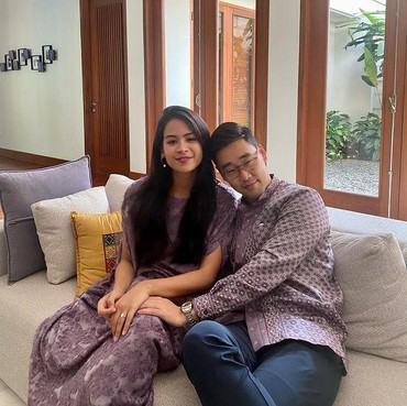 8 Gaya Pacaran Maudy Ayunda & Jesse Choi dari Awal Kuliah hingga Menikah