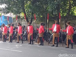 Jokowi Tiba di Lokasi Akad Nikah Ketua MK-Idayati