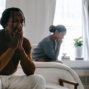 Cemburu Itu Wajar, Asal Diekspresikan secara Sehat dengan Mengikuti 5 Langkah Berikut