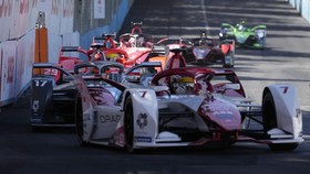 Sejarah Formula E: Ide Nakal Eks Pembalap dan Politisi