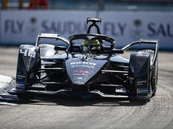 Perbedaan Balapan Formula E dengan Formula 1