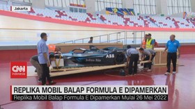 VIDEO: Replika Mobil Balap Formula E Dipamerkan