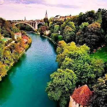 Sungai Aare di Google Maps Ramai dengan Ulasan Warganet RI