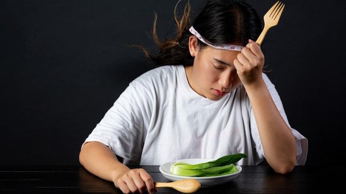 Banyak yang Salah Sangka, Mengurangi Kalori Bukan Jaminan Berhasil Menurunkan Berat Badan Lho! Banyak yang Salah Sangka, Mengurangi Kalori Bukan Jaminan Berhasil Menurunkan Berat Badan Lho!