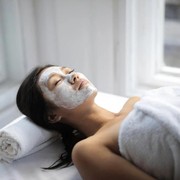 Perawatan Wajah Bagi Usia 30an yang Perlu Kamu Perhatikan, Wajib Ada Produk Antiaging!