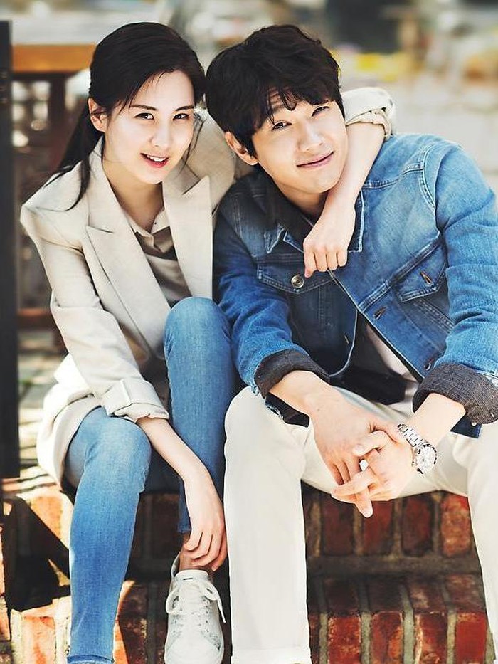 Lewat Bad Thief, Good Thief, Seohyun dipasangkan dengan Ji Hyun Woo. Keduanya terlihat serasi, meski genre dramanya penuh dengan aksi. Nah, penggemar Seohyun pasti sudah nonton drama tahun 2017 ini, kan?/ Foto: instagram.com/seojuhyun_s