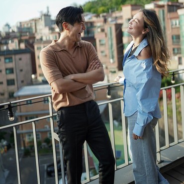 Unggah TikTok Bareng Choi Siwon, Luna Maya: Welcome To My Heart