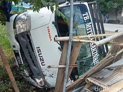 Penampakan Pikap di Probolinggo yang Balapan hingga Tewaskan 2 Orang