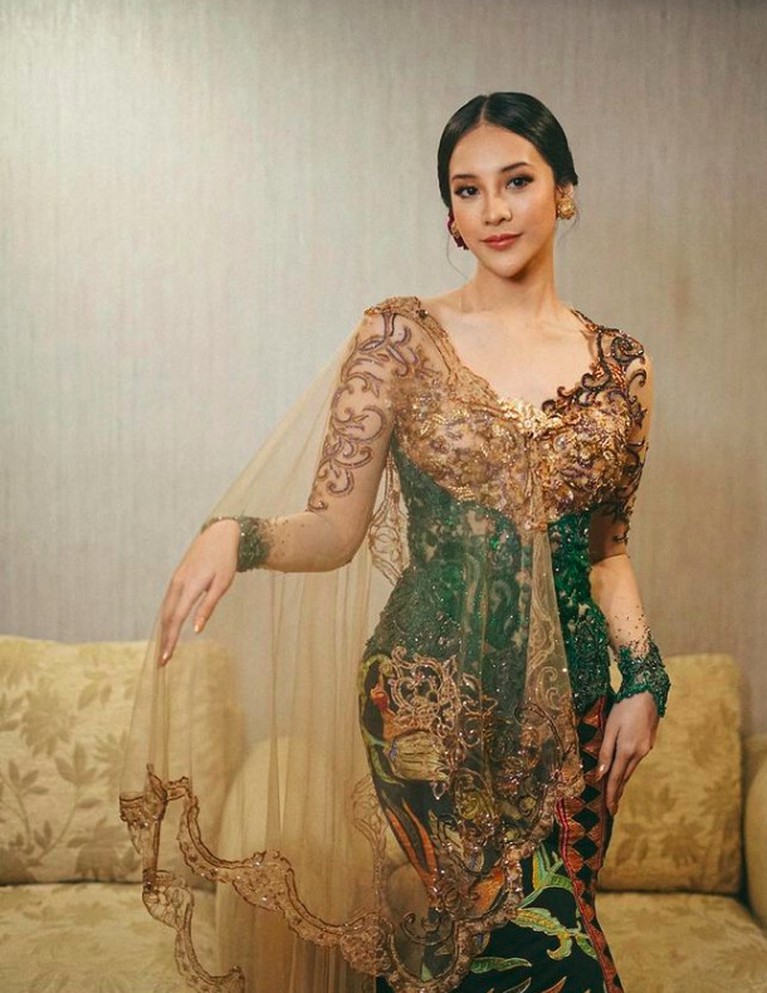 Anya Geraldine Anya Geraldine saat jadi juri di Puteri Indonesia