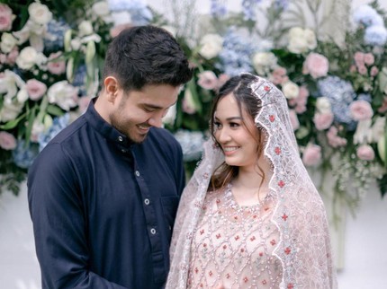 Faradilla Yoshi dan Bryan Mckenzie Dikaruniai Anak Pertama, Ini 5 Potret Bayinya