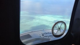 Heli Super Puma TNI AU Ikut Cari Korban Tenggelam KM Ladang Pertiwi