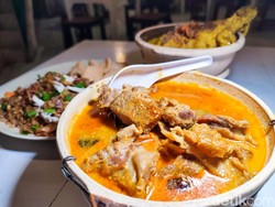 Sedap dan Nikmatnya Kari Kambing Bebas Santan di Ponorogo